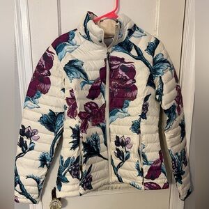 Columbia white out omniheat puffer coat- white purple blue floral- like new